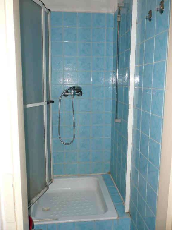 Apartment Trojska room 4