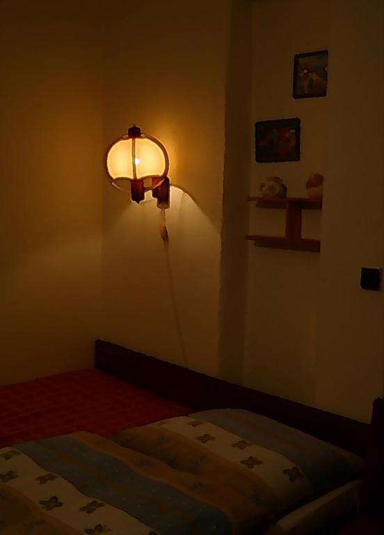 Apartment Trojska room 6